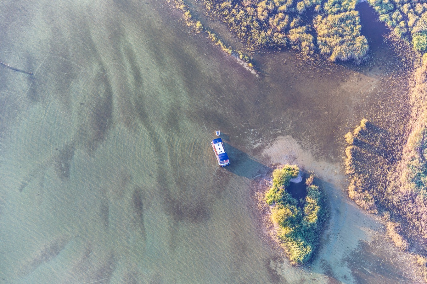 Luftbildaufnahme des Watercamper