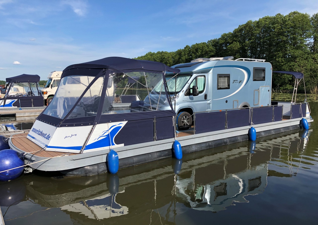 Wohnmobil auf der Müritz