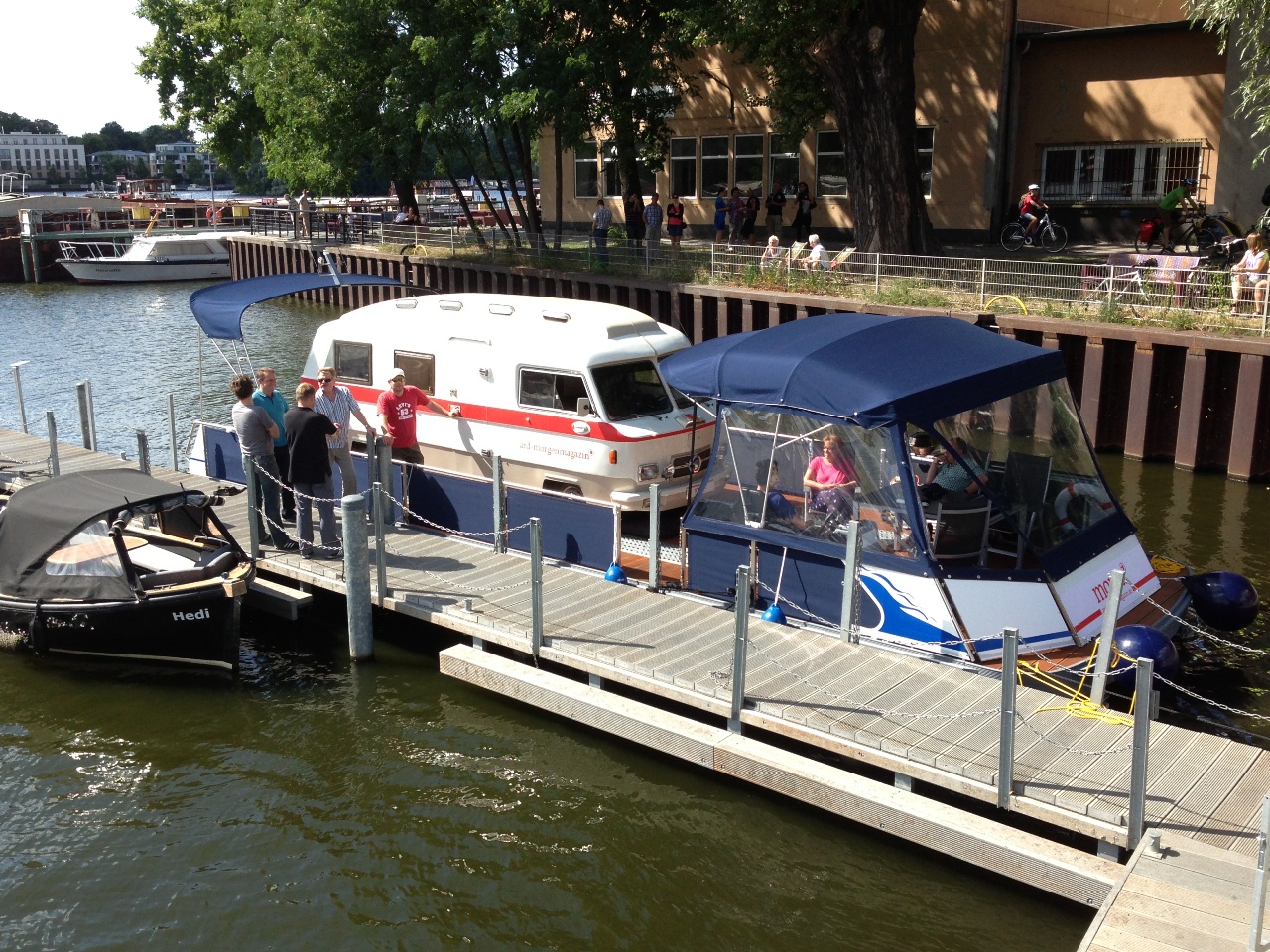 Wassercamper | Camping auf dem Wasser mit dem eigenen Wohnmobil